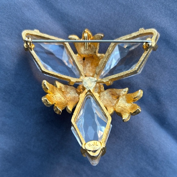 Kenneth Jay Lane 1970's Rare Custom Vintage Gold-tone and Lucite Crystal Brooch - Picture 2 of 5